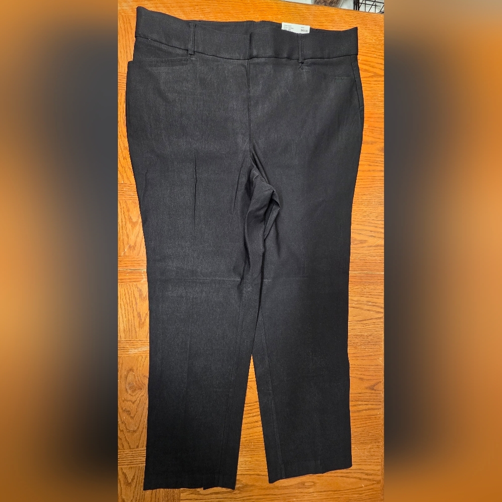 NWT Rafaella Black Pull-On Stretch Pants Plus Size 16W